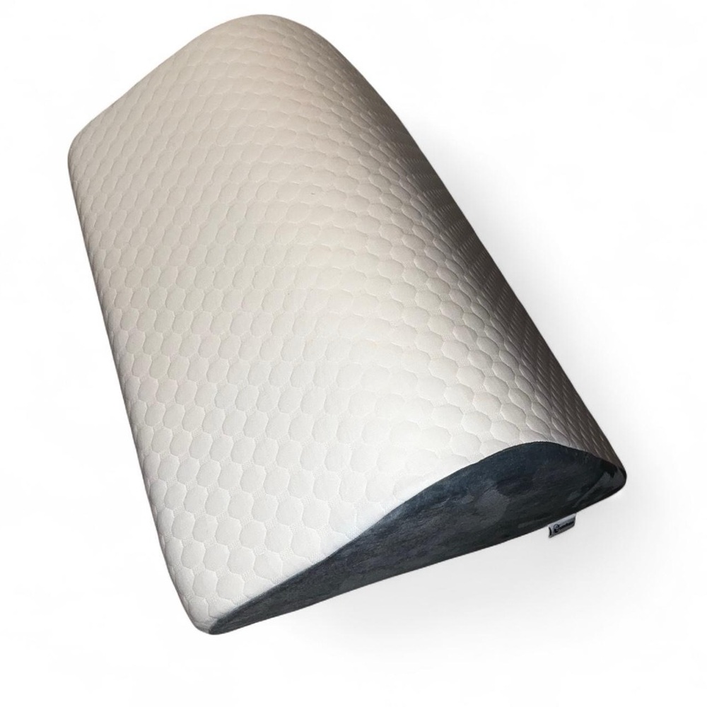 Amazon Essentials White and Gray Quilted Pillow Wedge - Picture 5 of 5